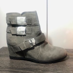 Unusa wedge booties - size 9